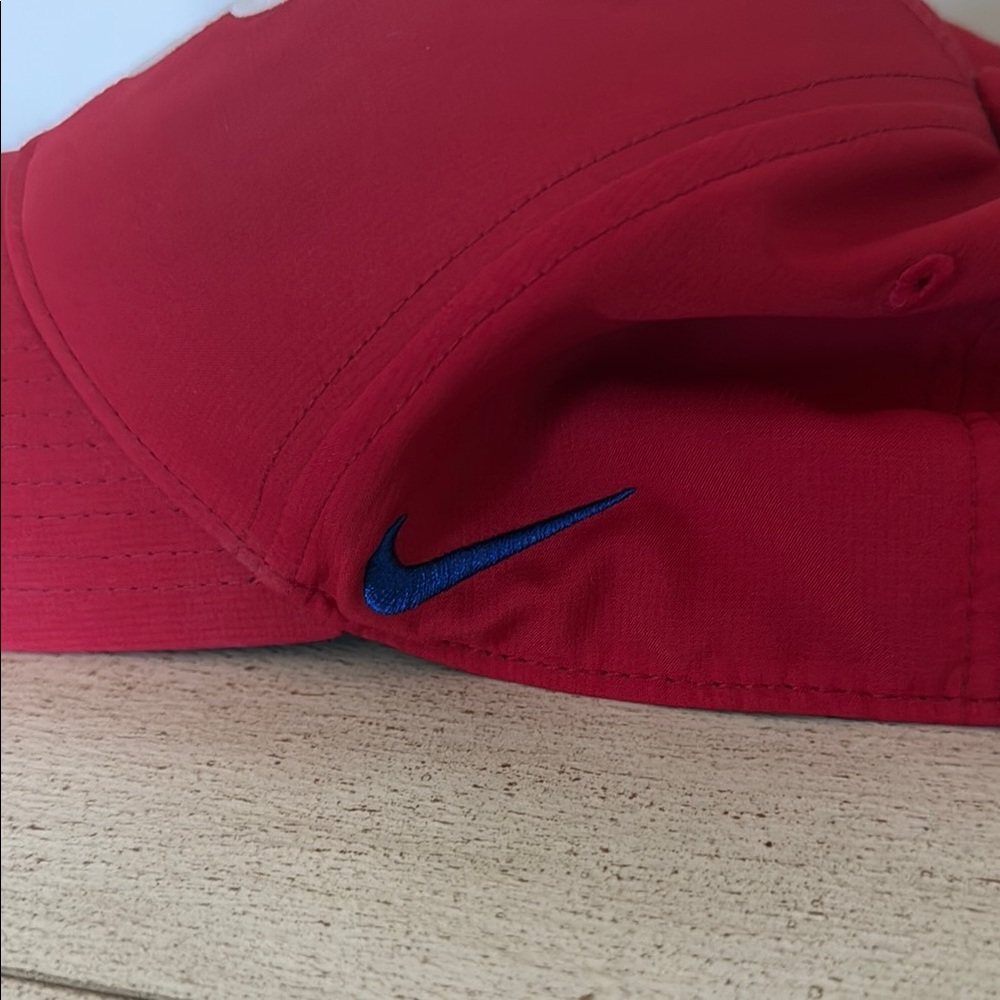 Nike Legacy91 Dri-Fit Adjustable Red Phillies Hat Unisex - Picture 2 of 6
